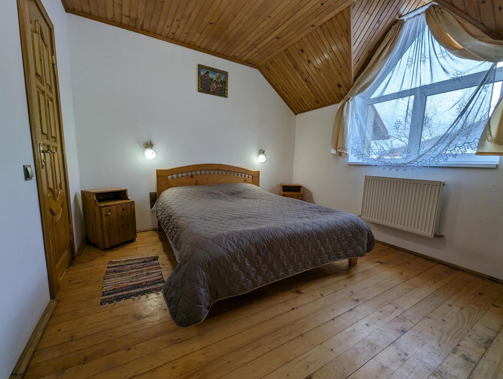 Oskolok Dovbusha Mini-Hotel Yaremche Exterior photo