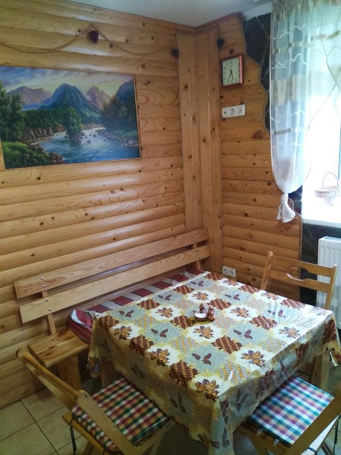 Oskolok Dovbusha Mini-Hotel Yaremche Exterior photo